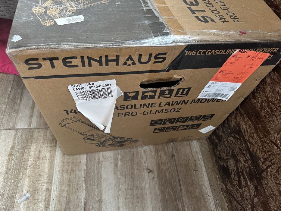 Masina de tuns iarba sigilata