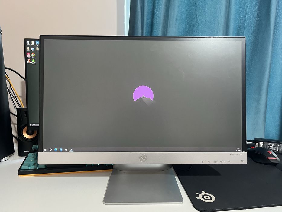 Монитор HP Pavilion 23xi