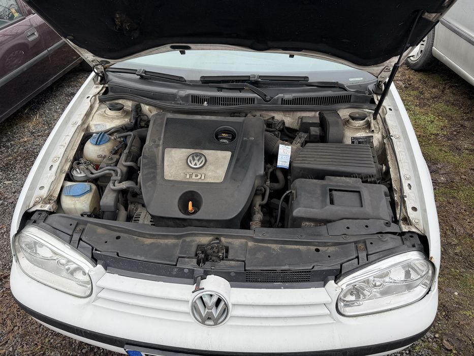 Bara Volkswagen Golf 4 , motor 1.9Diesel cod AXR