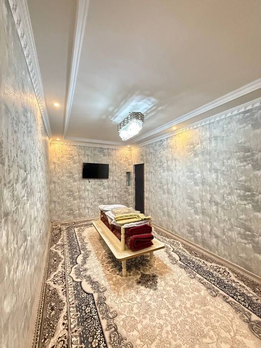 Яшнобод тумани Иззат новастройкада ижарага квартира бор