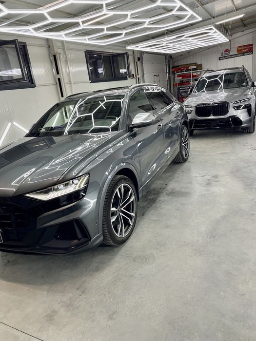 Пастиране, полиране и поставяне на керамика на автомобили