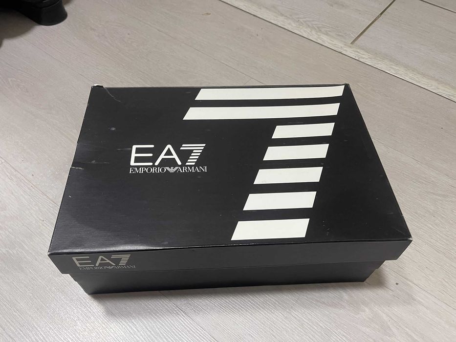 Adidasi Emporio Armani EA7