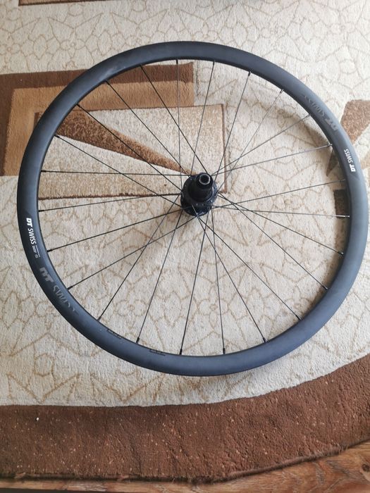 Roți bicicletă DT SWISS r470