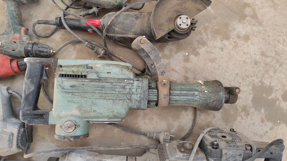 Электроинструменты на запчасти