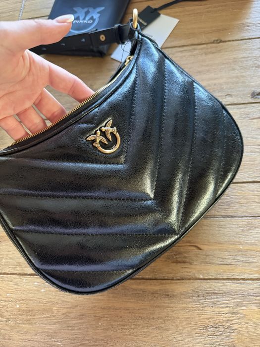 Pinko чанта 60€ ест.кожа