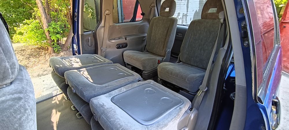 Продам машину Mazda Mpv