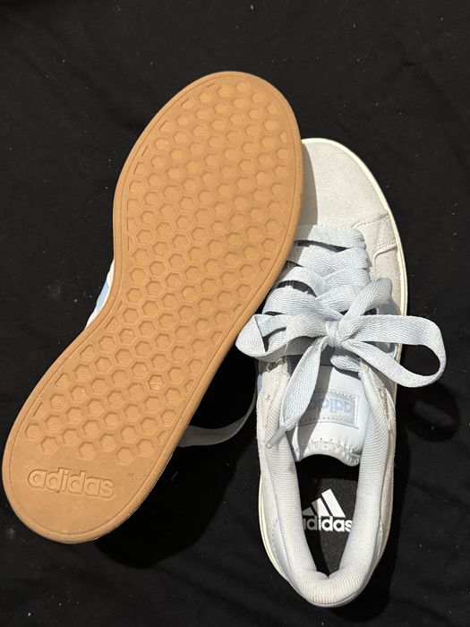 Ежедневни обувки Adidas