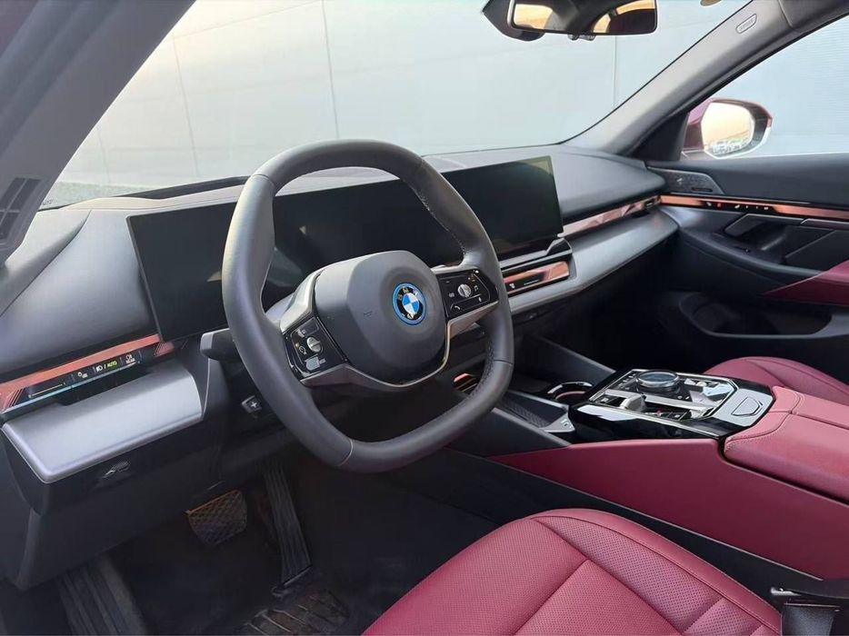 BMW i5 35L dop 2025 йил