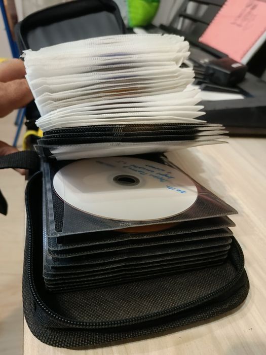 Продавам xbox 360.