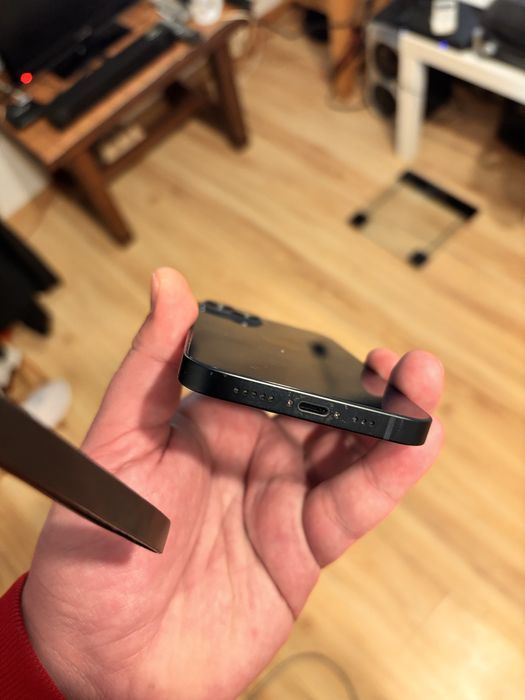 Iphone 13 в добро състояние