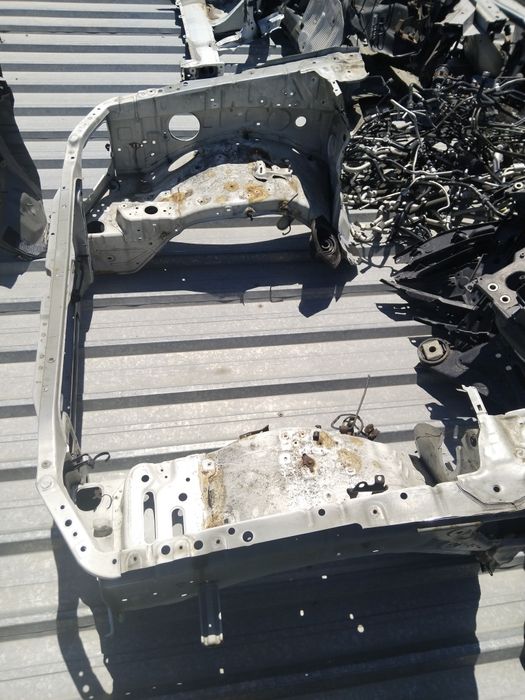 Телевизор, лонжерон Прадо 120