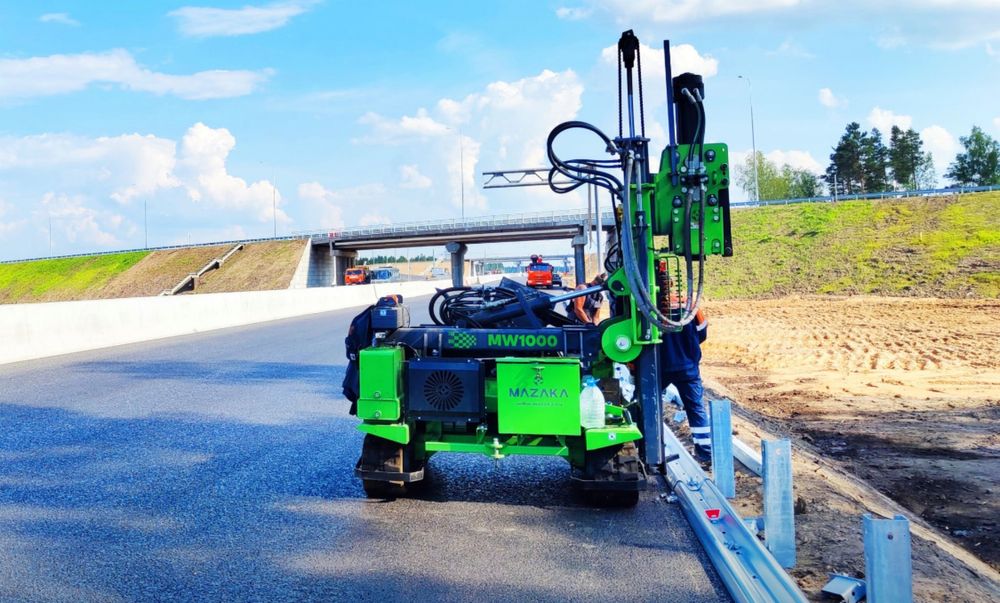 Vand sau inchiriez batipale , sonete