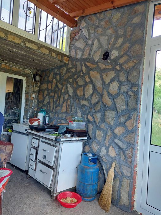 Продава се Къща в с. Горно Уйно, Област Кюстендил - 60 кв.м за 1150 €/кв.м - Снимка #6