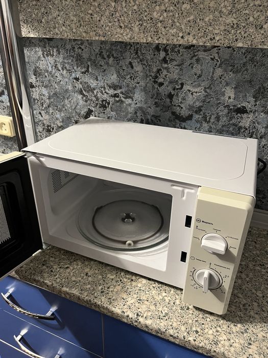 Продам Микроволновые печи