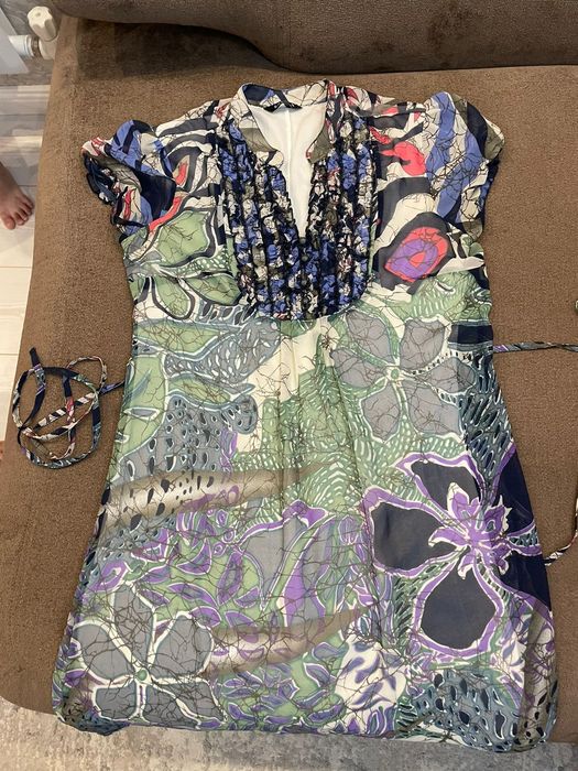 Продам Платья размер xs, s, m.