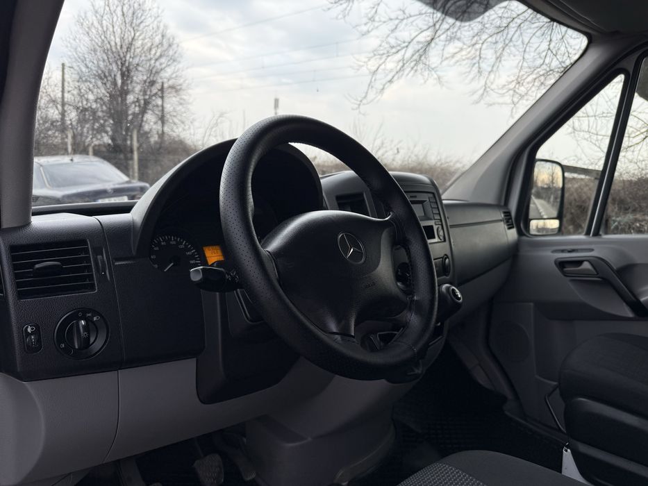 VW Crafter-Mercedes Sprinter