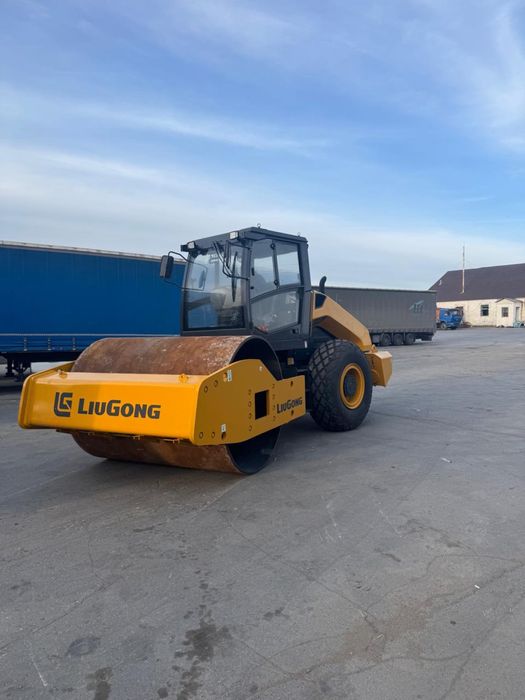 Асфальтирование и благоустройство дорог