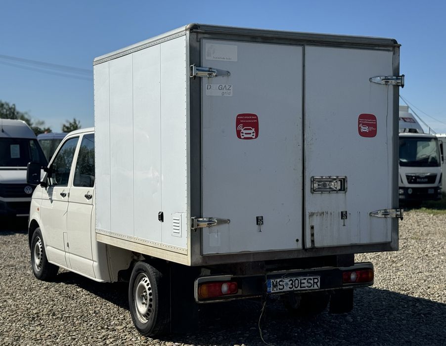 Volkswagen Transporter T5 / 2007 / 4X4 /6 locuri