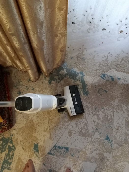 Продам беспроводный пылесос