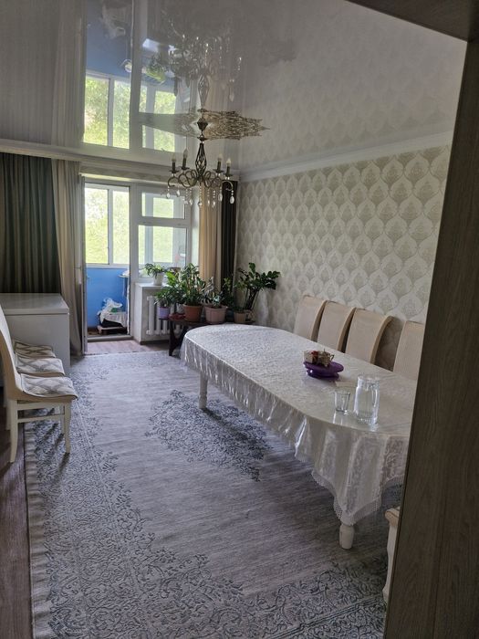 Продам квартиру 3 комнатную