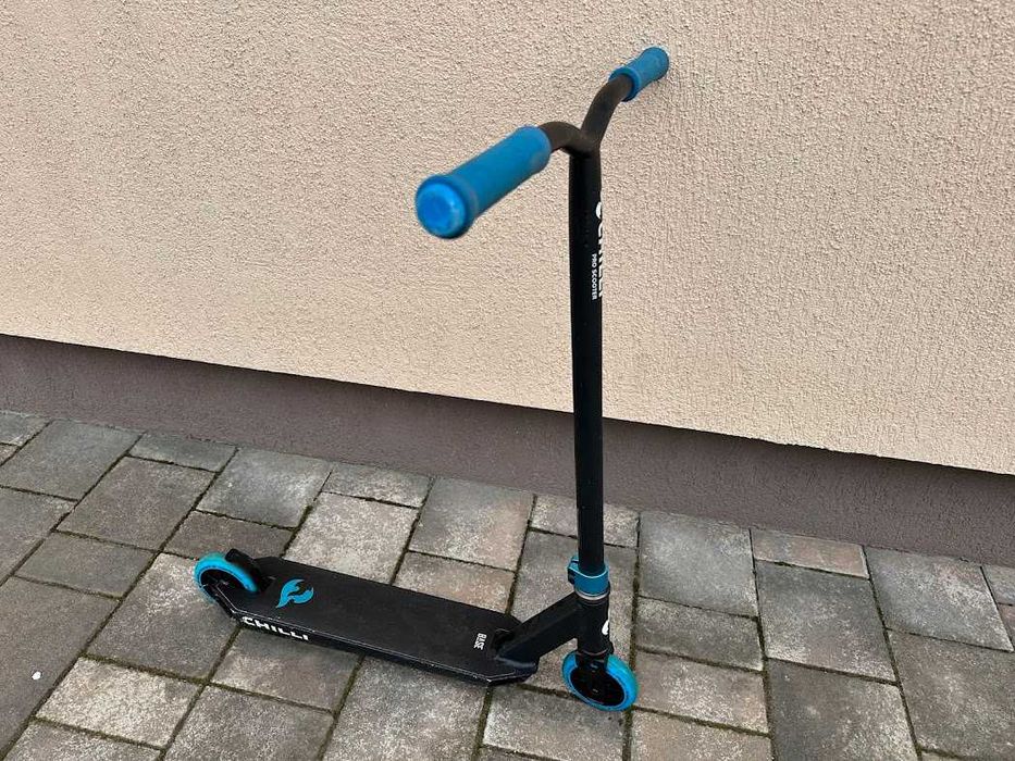 trotineta chilli profesionala  pentru sarituri