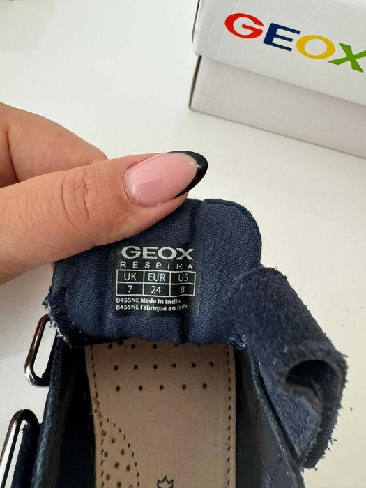 Детски Geox 24 номер.