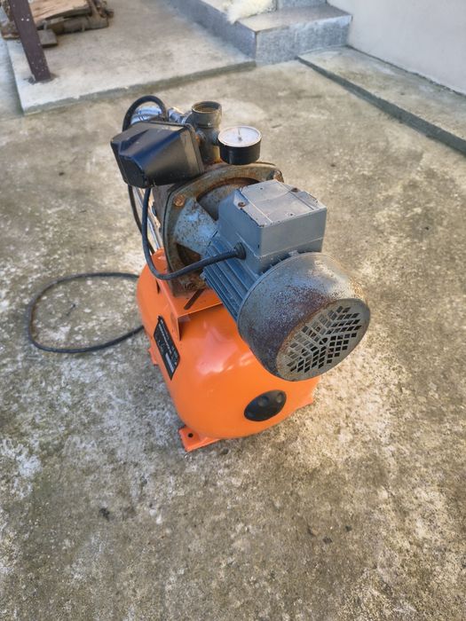 Hidrofor cu butelie 24 l - funcțional