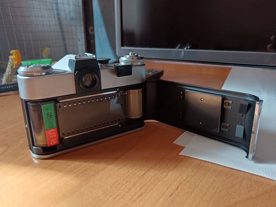 Советский фотоаппарат Zenit