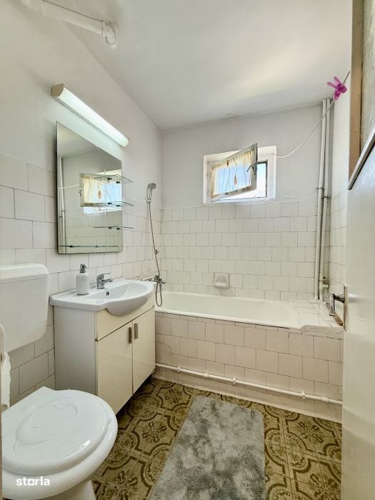 Apartament 2 camere centru Constanta, etaj 3 , policlinica cu plata