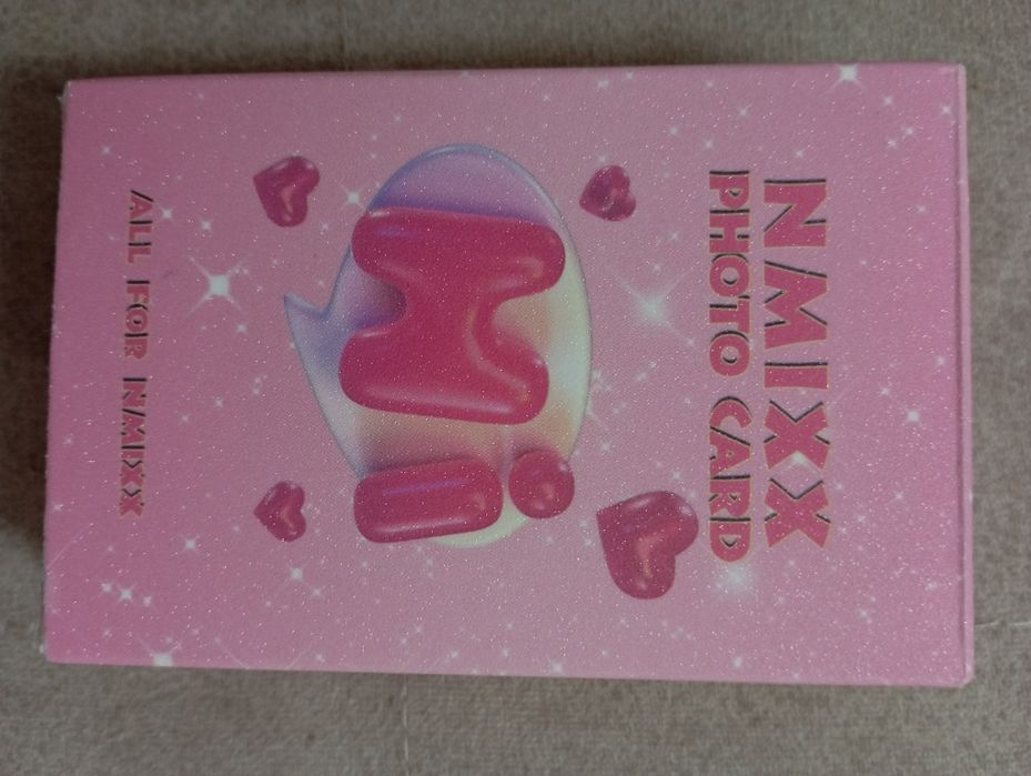 Продам карты корейские группы