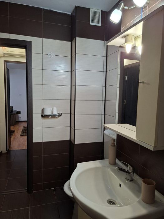 Închiriez apartament 2 camere