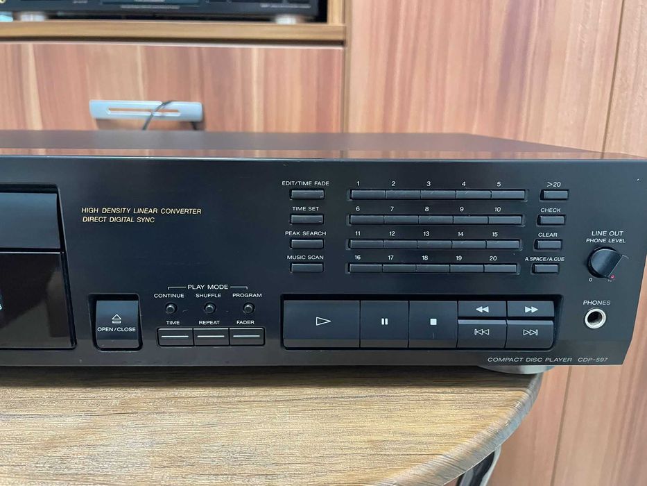 Sony CDP-597 Compact Disc Player