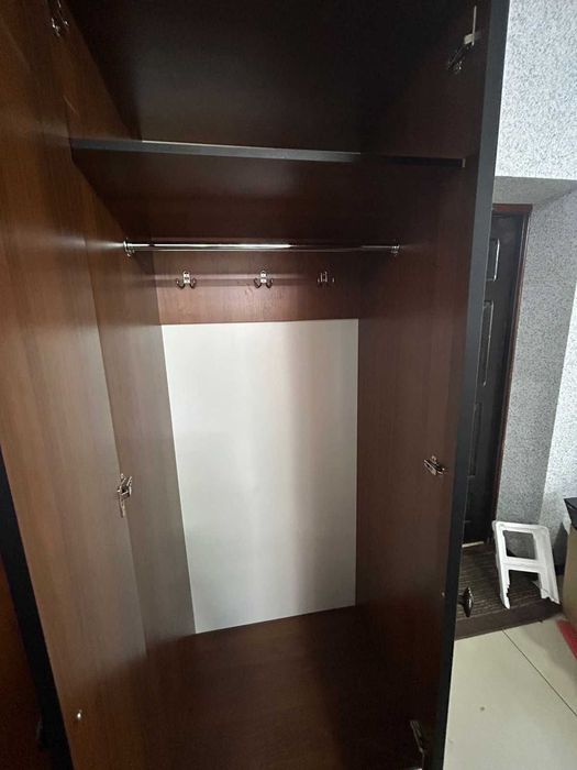 Продам шкаф в офис