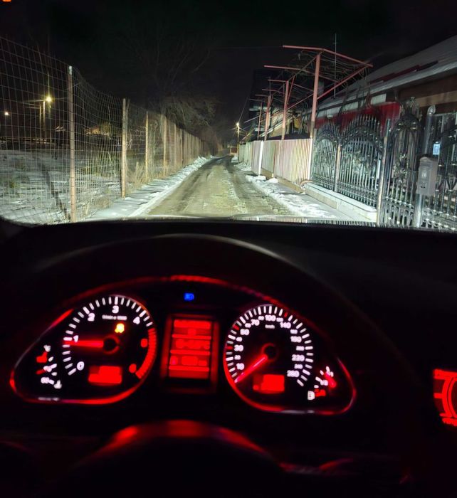 Bec LED H7/H4/H1/H8/H9/H11/H15/H3/D5S/D4S/D3S/D2S/D1S/D8S T10W5WCanbus