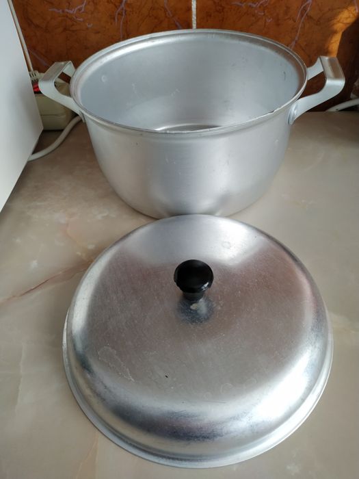 Кастрюля алюминиевая советская