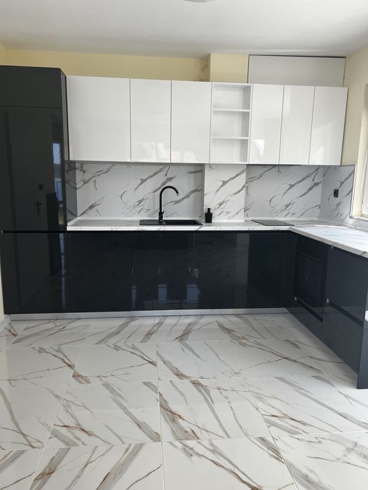 Цяла вила под наем - СОЗОПОЛ