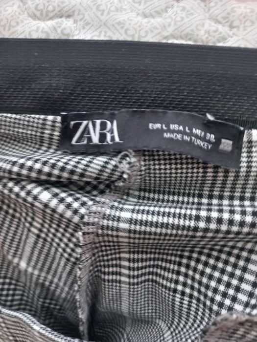 Кариран панталон Zara – сив, елегантен / Размер L