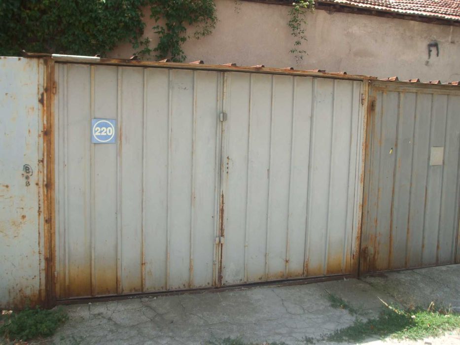 Гаражна клетка от LT ламарина