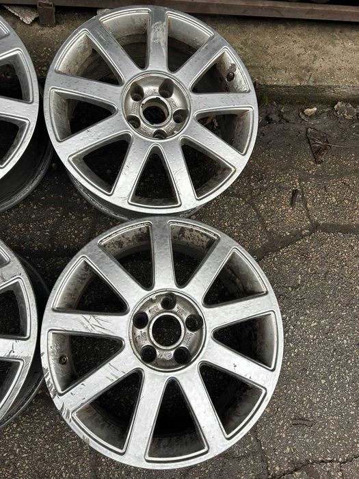 Джанти за Audi A3 Golf 5 Seat Skoda 5x112 17 цола