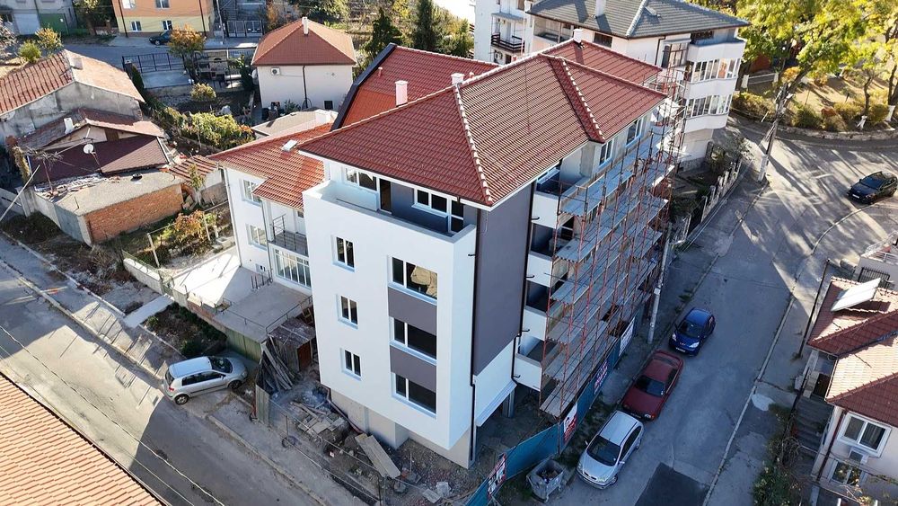 Продава се Тристаен апартамент в Хасково, Македонски - 68 кв.м за 915 €/кв.м - Снимка #2