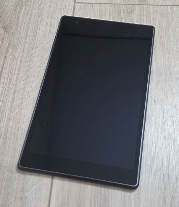 Планшет Lenovo Tab4 8 Plus LTE 64GB