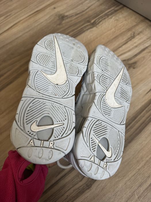 Оригинални маратонки Nike Air More Uptempo GS ! 38,5 н