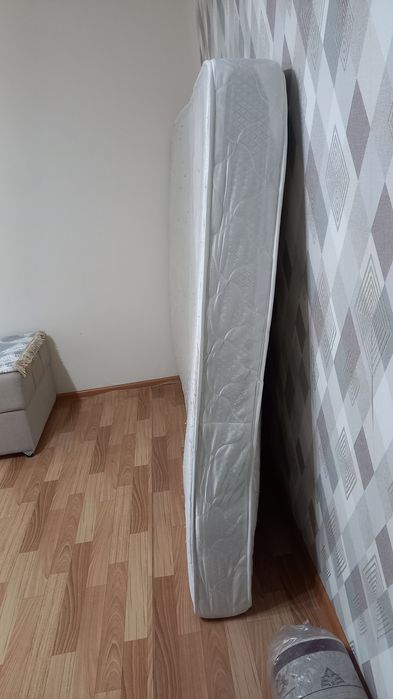 Матрас б/у 160х200 бесплатно, самовывоз