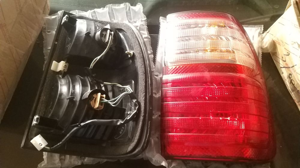 Задние стопы Лексус 470