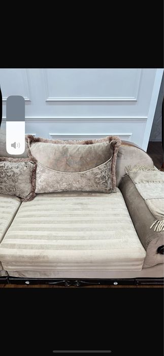 Угловой диван в отличного качества