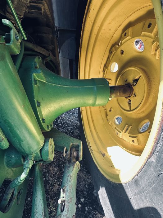 John Deere 8200, 200 cp