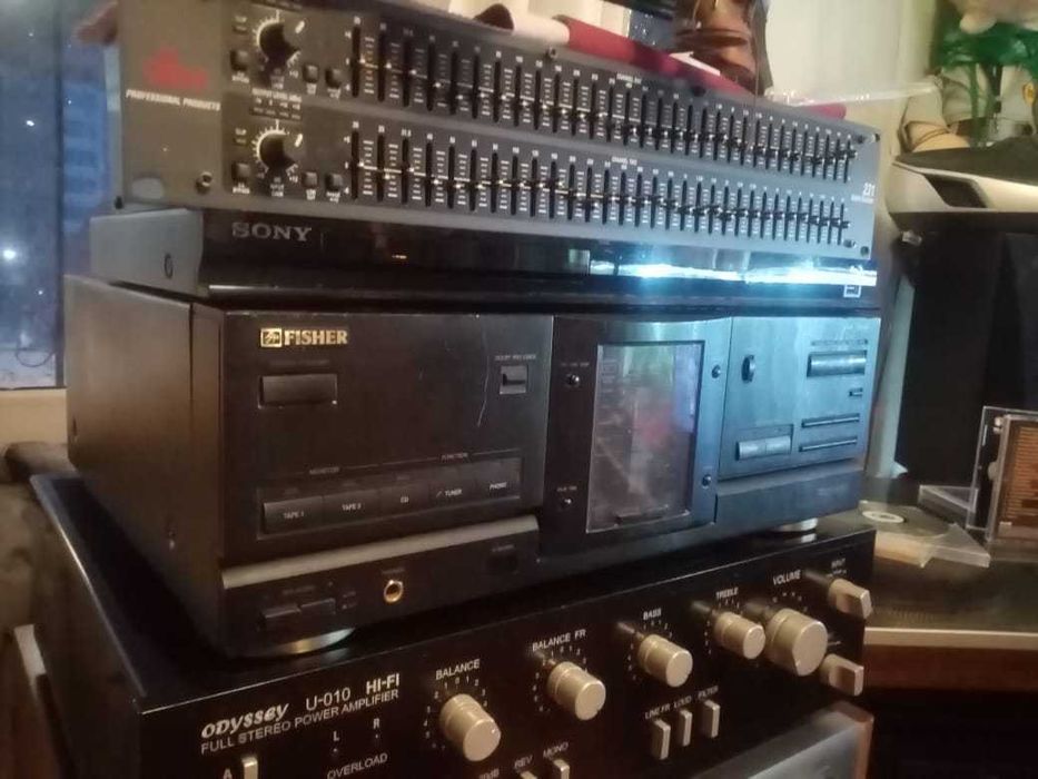 продам усилитель