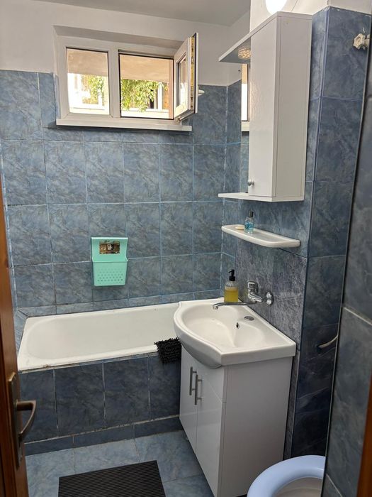 Garsoniera de închiriat