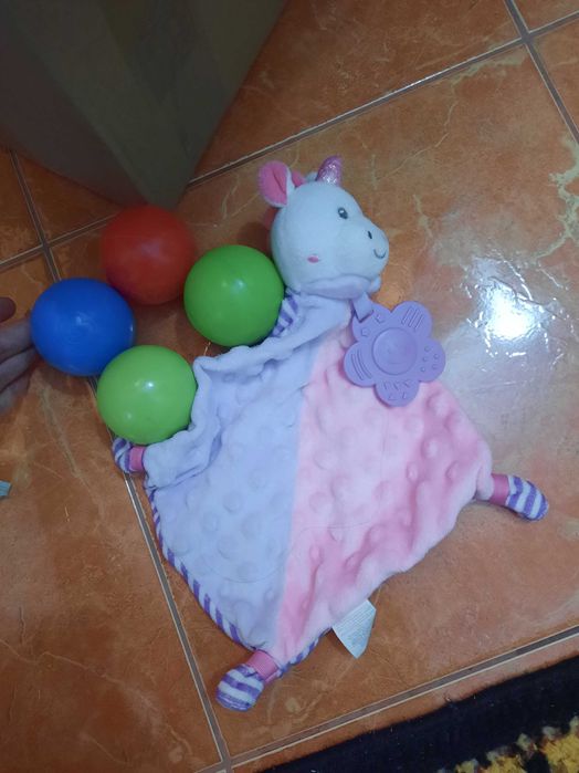 Jucarii bebe fetite. Stare foarte buna.