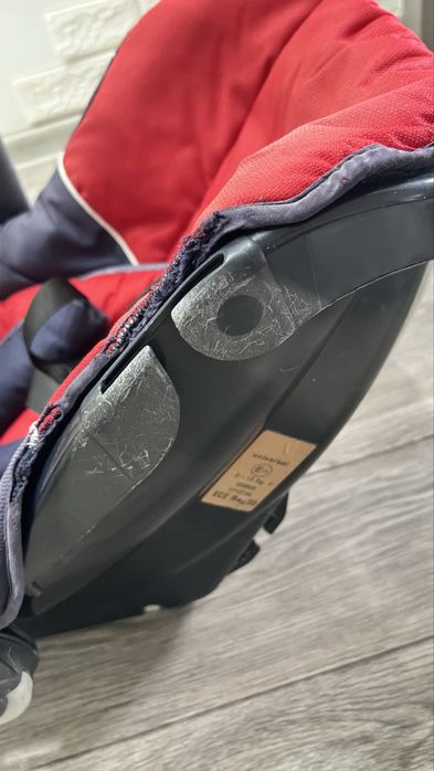 Продаю автолюльку